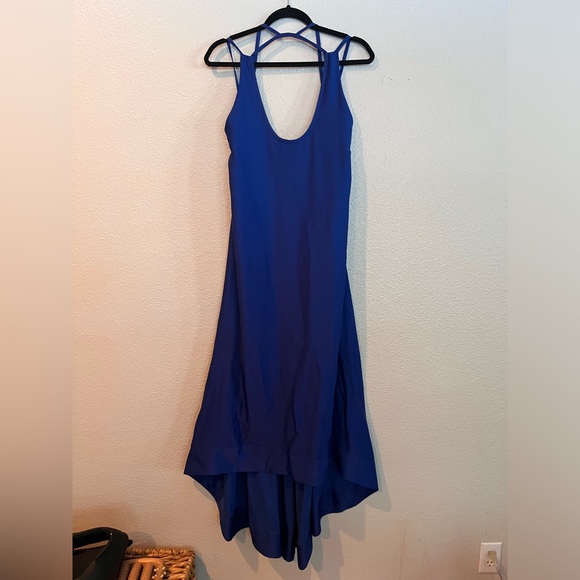 Gorgeous BCBG High Low gown - Picture 2 of 6